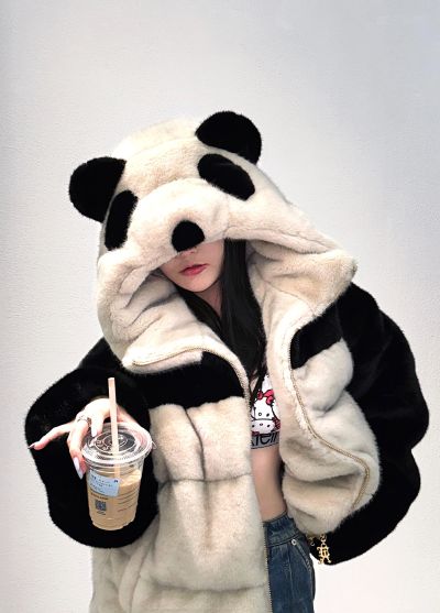 亲妈~丫丫~2023冬季新款「PANDA BEAR」胶囊手工做旧熊猫羽绒服女