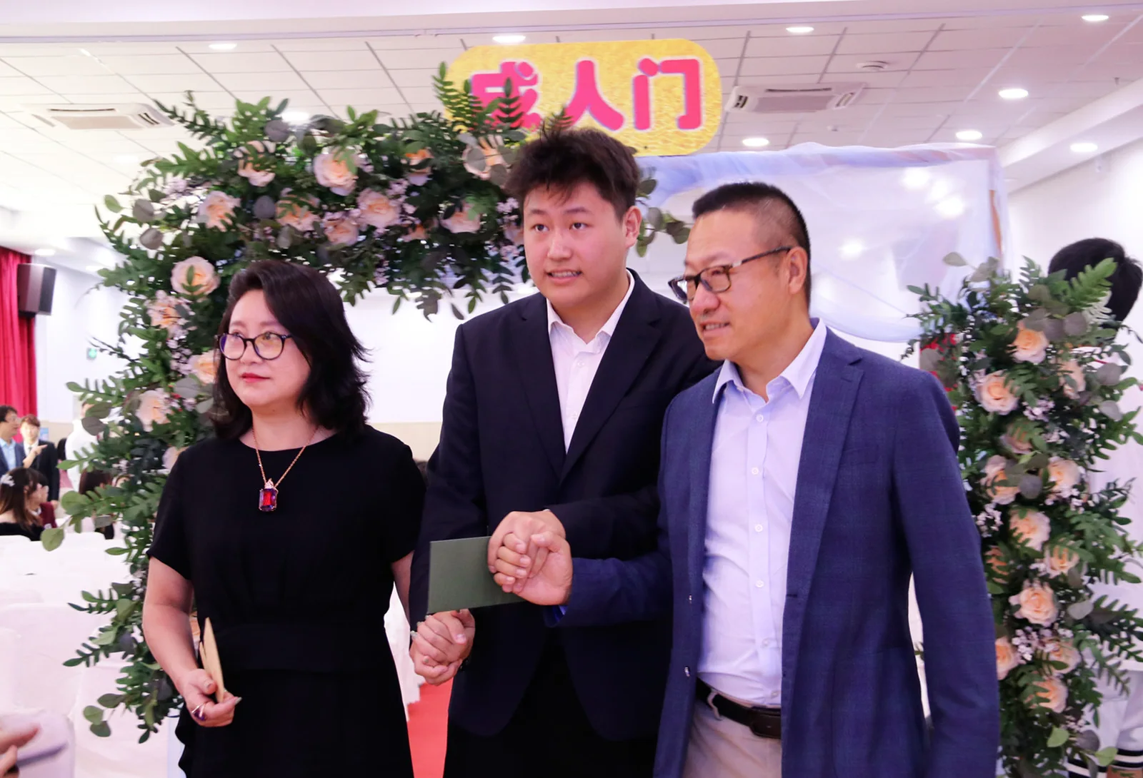 北外同文素材 致敬青春,行远思恩